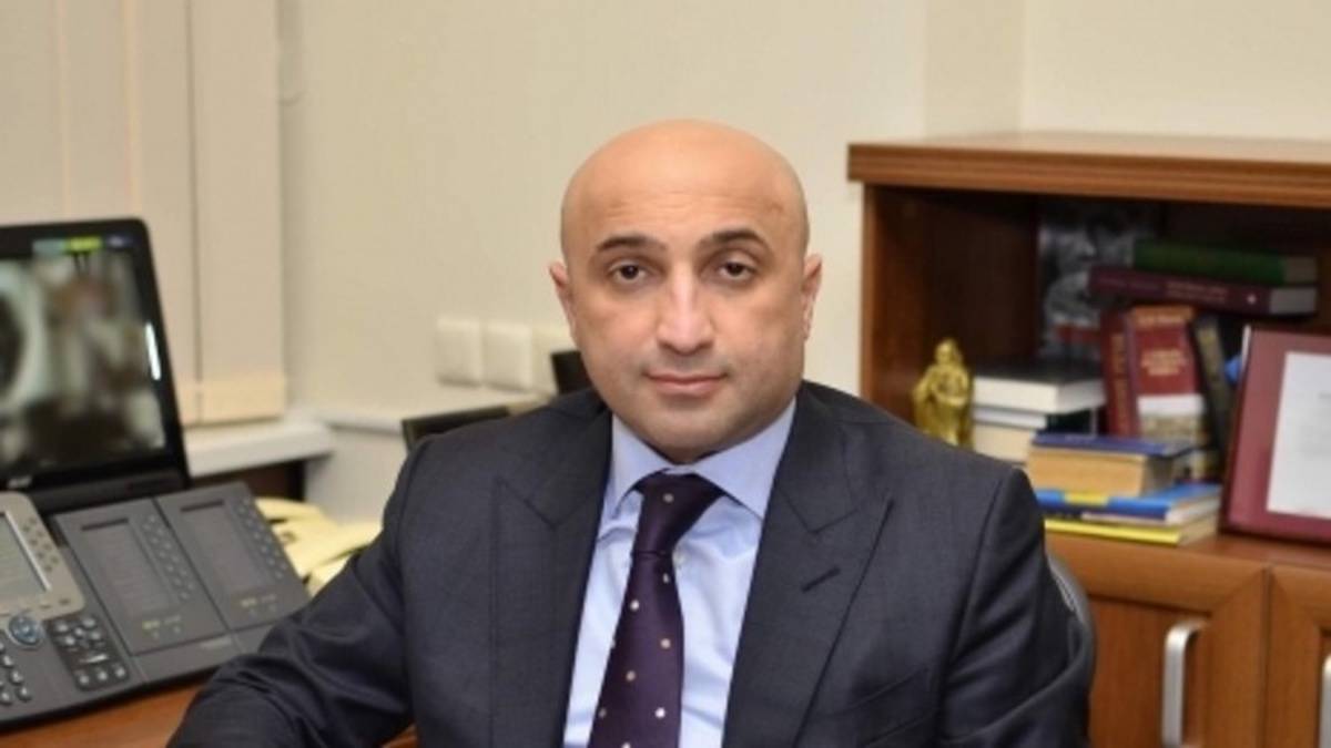 Мамедов покидает должность замглавы Офиса генпрокурора