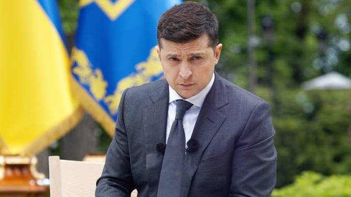 Телеведущий: сегодня мы видим репетицию борьбы с олигархом Коломойским