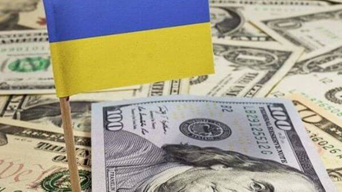 Всего за месяц госдолг Украины вырос на миллиард долларов