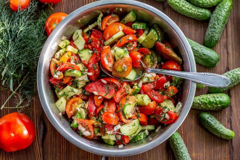 «На этом завершим спор»: диетолог развенчала все мифы о популярном салате