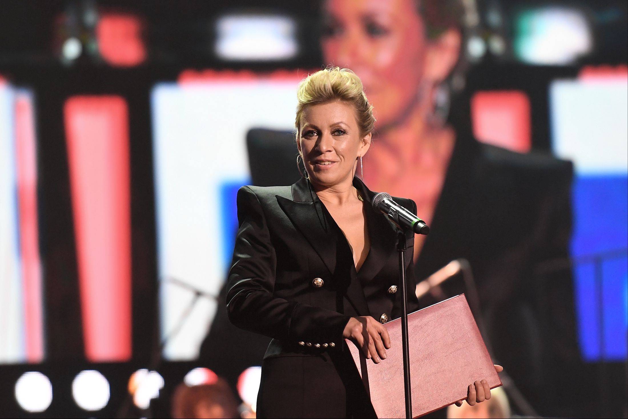 «Американские печеньки»: Захарова грубо высказалась о Тихановской