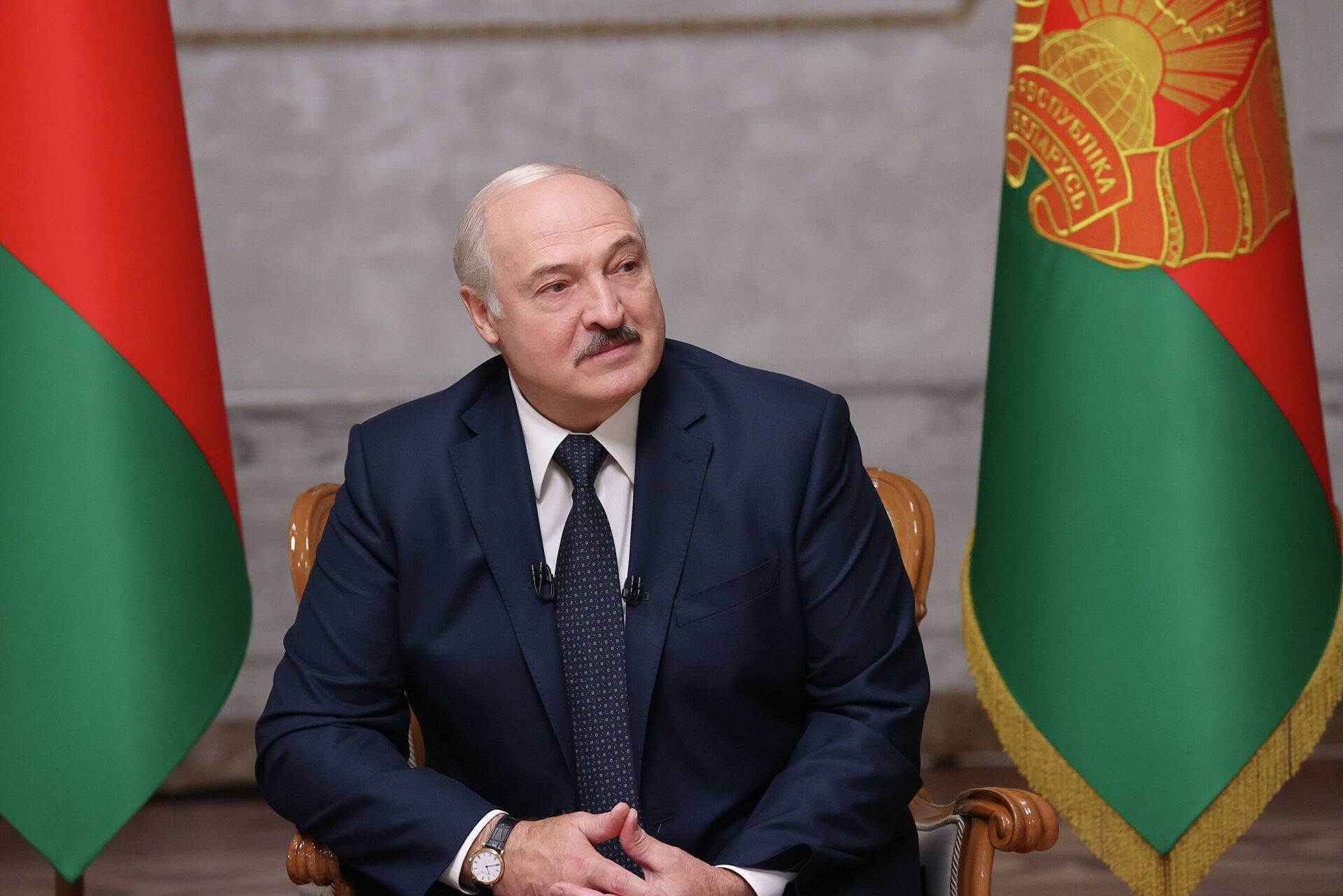 «Сам себя считает хитрецом, но мы то знаем, что это плутовство»: в Крыму прокомментировали последнее заявление Лукашенко о признании полуострова