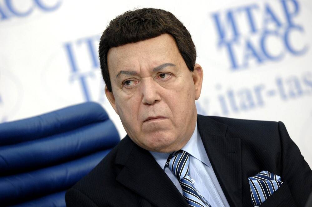 «Этот роман длился много лет»: бывший администратор «Москонцерта» рассказала о главной любовнице Кобзона