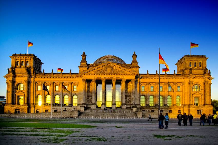 «Германия позеленеет»: политолог прокомментировал итоги выборов в бундестаг и рассказал о судьбе СП-2