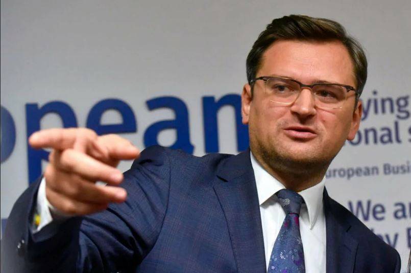 «О чём говорить с этими людьми?»: российский эксперт прокомментировал заявление Кулебы о встрече Зеленского и Путина