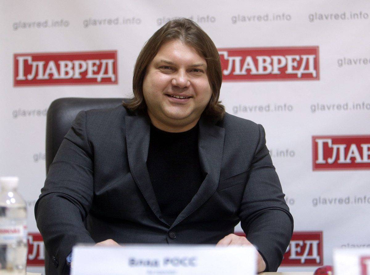 «Пройдут одновременно»: украинский астролог заявил о досрочных выборах