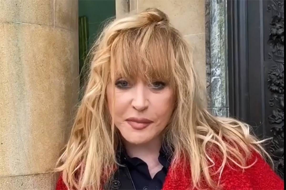 «Чтобы этой б***и тут не было»: телеведущий рассказал, как Пугачёва относилась к неугодным артистам