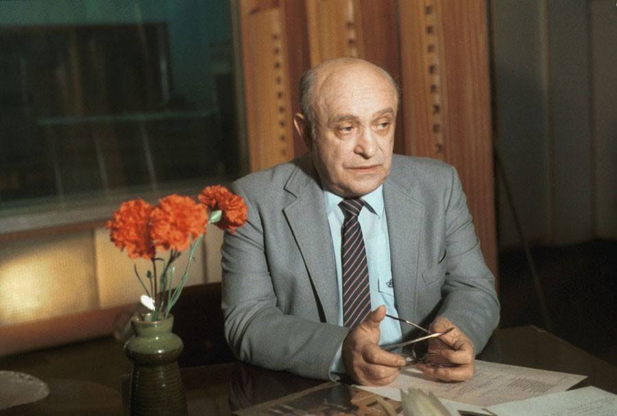 «Истинное счастье случилось однажды»: стало известно, кого из актрис предал Ролан Быков