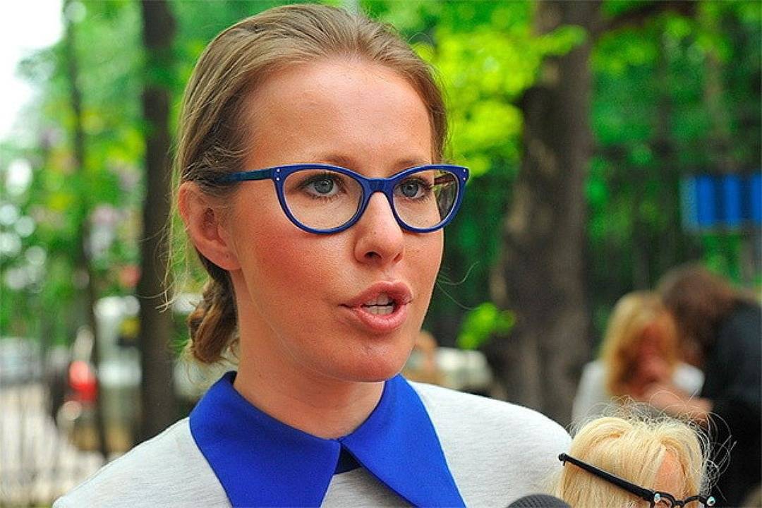 «Прекратите распространять фейки»: Собчак выступила с первым заявлением после смертельного ДТП