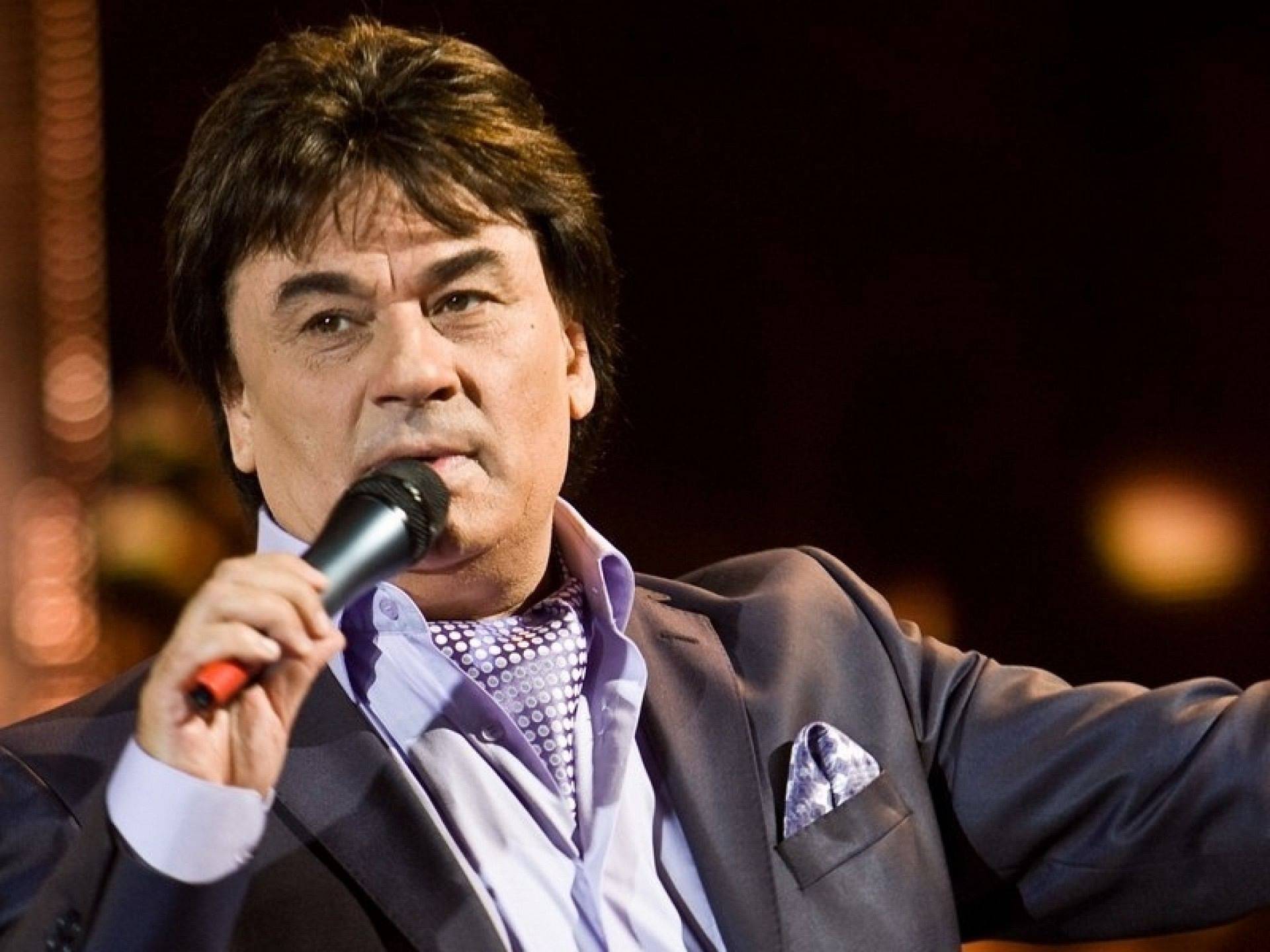 «Надо было сделать прививку»: Игорь Крутой прокомментировал состояние заразившегося коронавирусом Серова