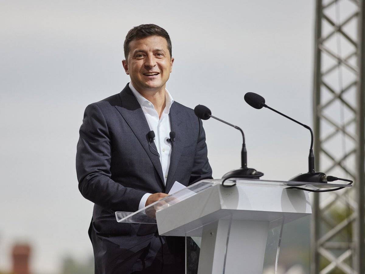 «Он является только звеном»: политолог заявил, что для Запада Зеленский не проблема