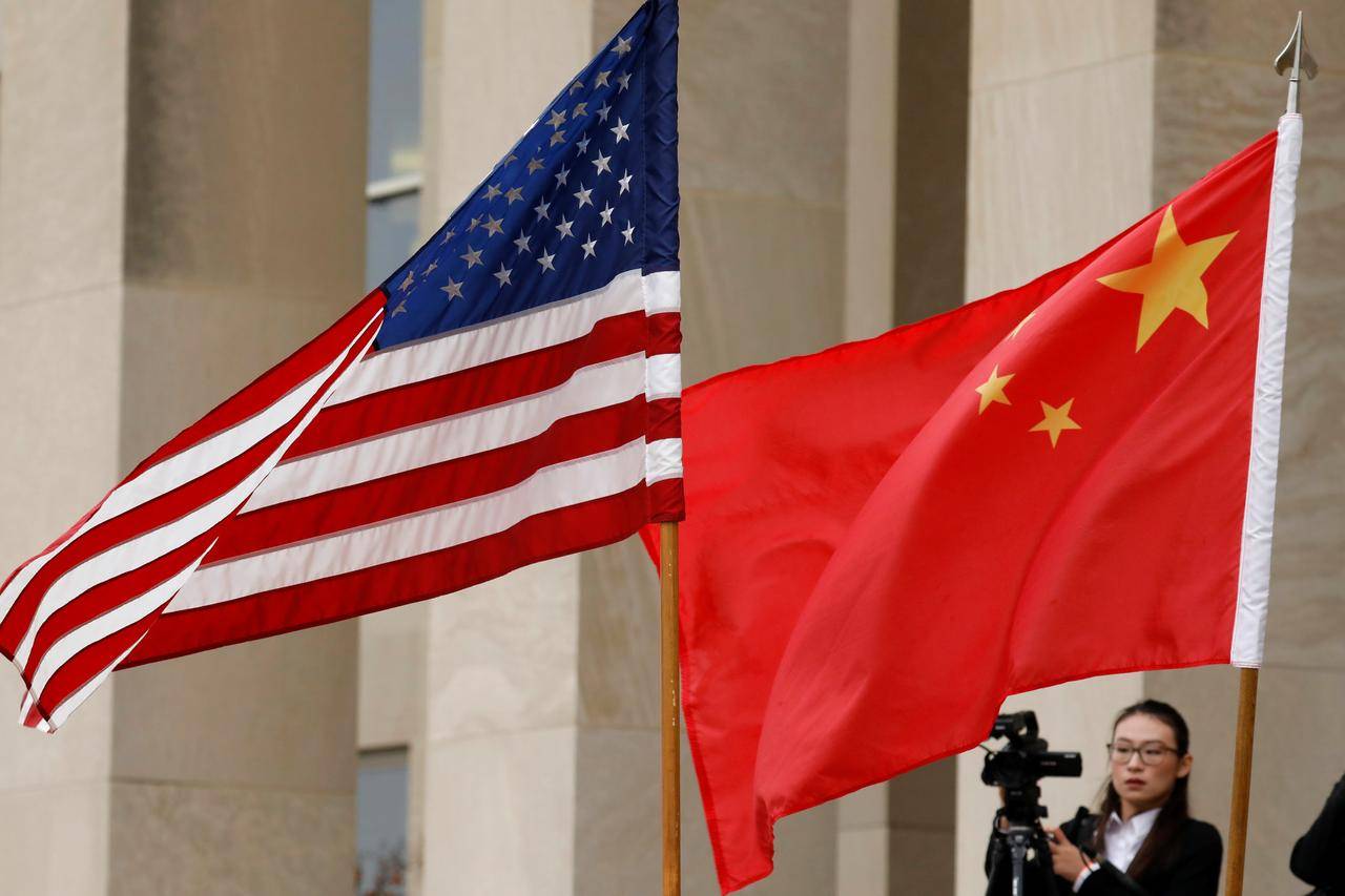 «Будет кровавая битва»: наследница Ванги заявила о полномасштабной войне между Китаем и США