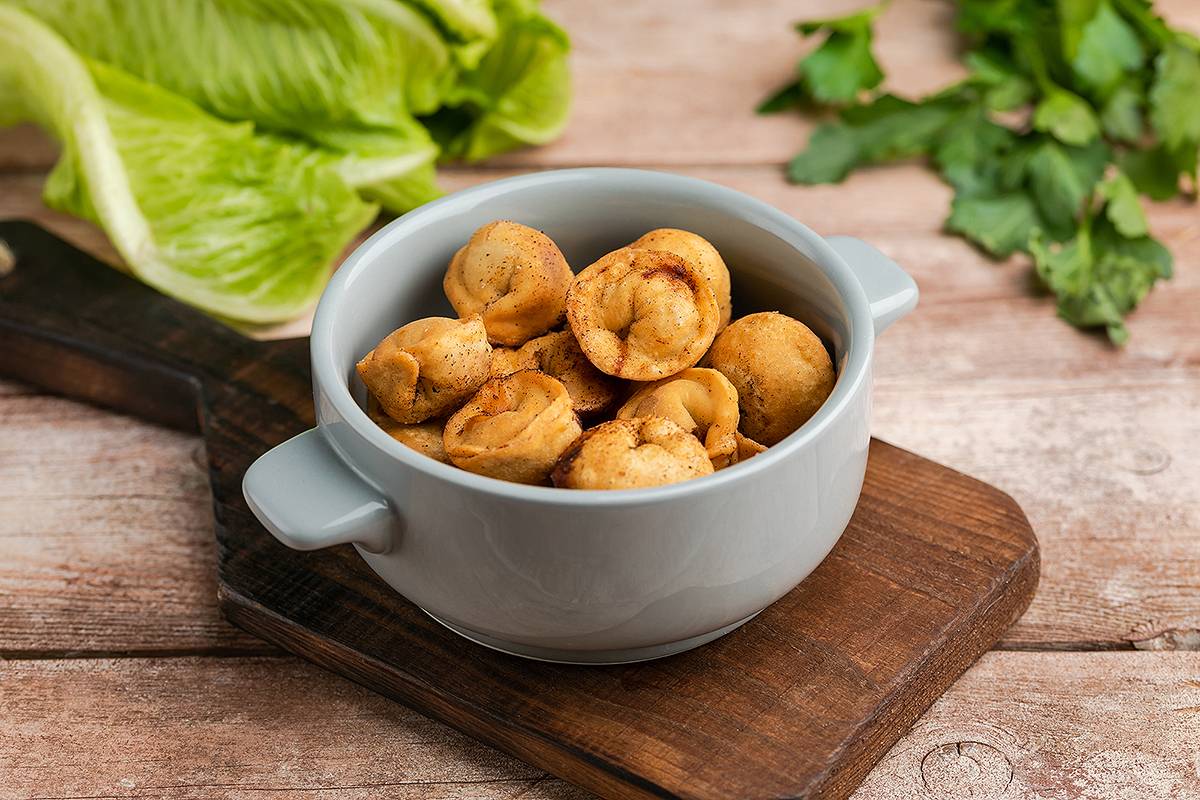 Канцерогенный продукт: известный доктор озвучил самый отвратительный способ приготовления пельменей