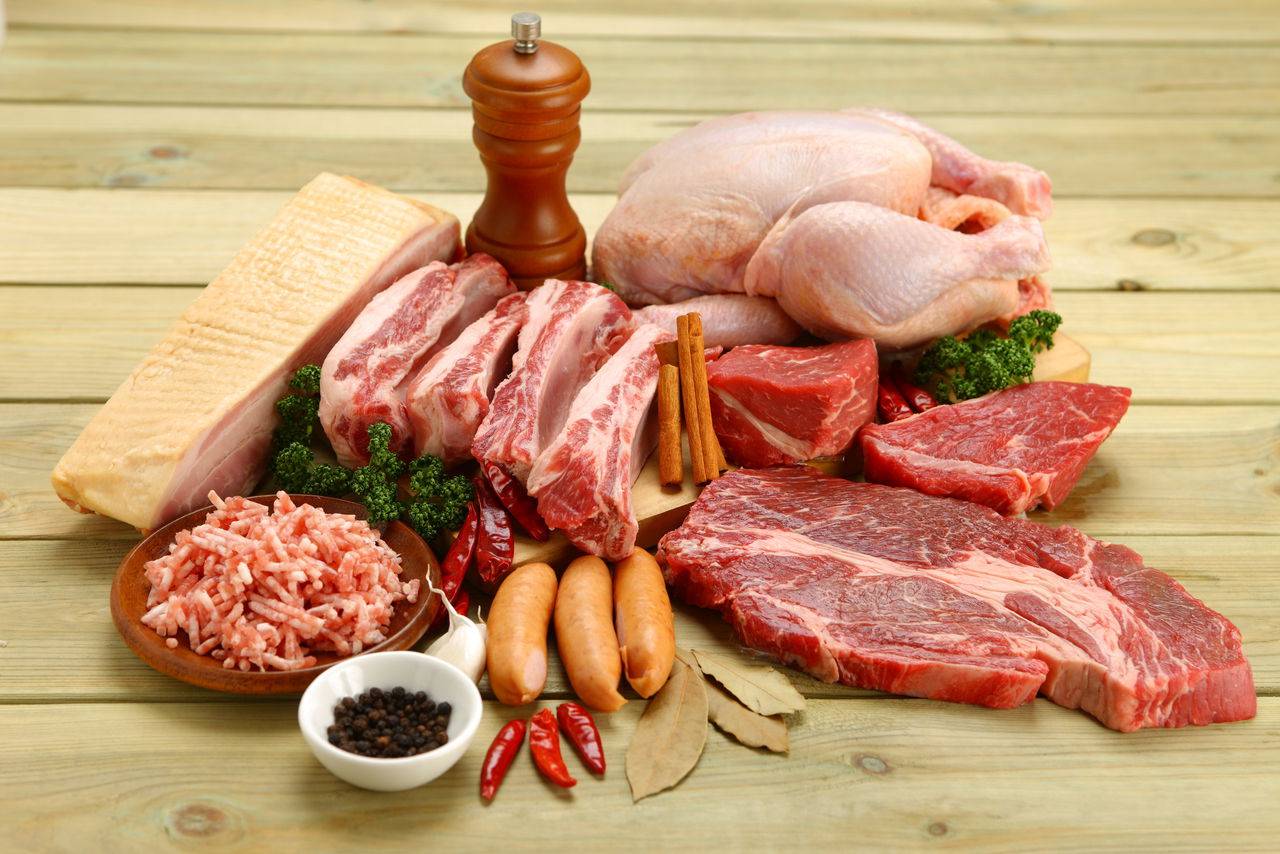 «Это необязательный продукт в рационе»: диетолог рассказала о вреде и пользе красного мяса