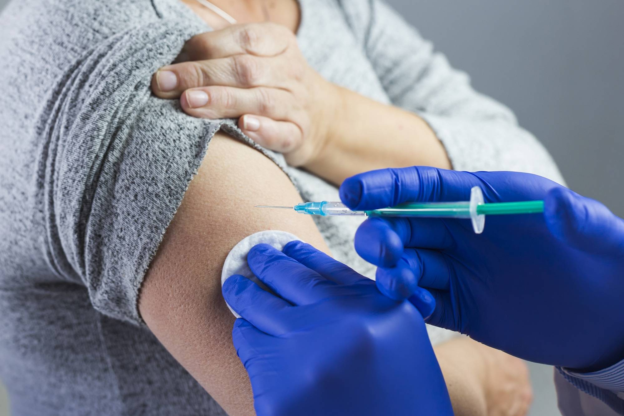 Эпидемиолог назвала единственное пожизненное противопоказание к вакцинации от коронавируса