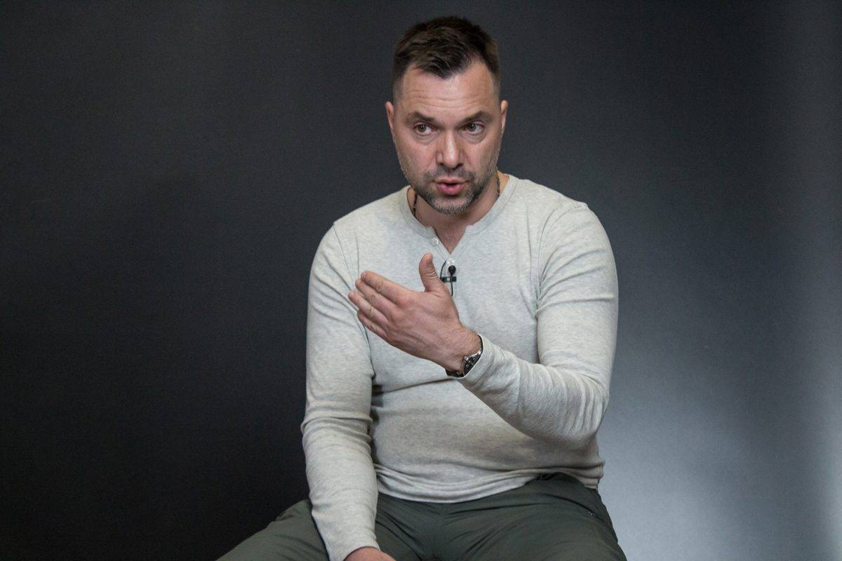 Зима уже близко: в Крыму посоветовали Арестовичу забыть о НАТО и запасаться дровами