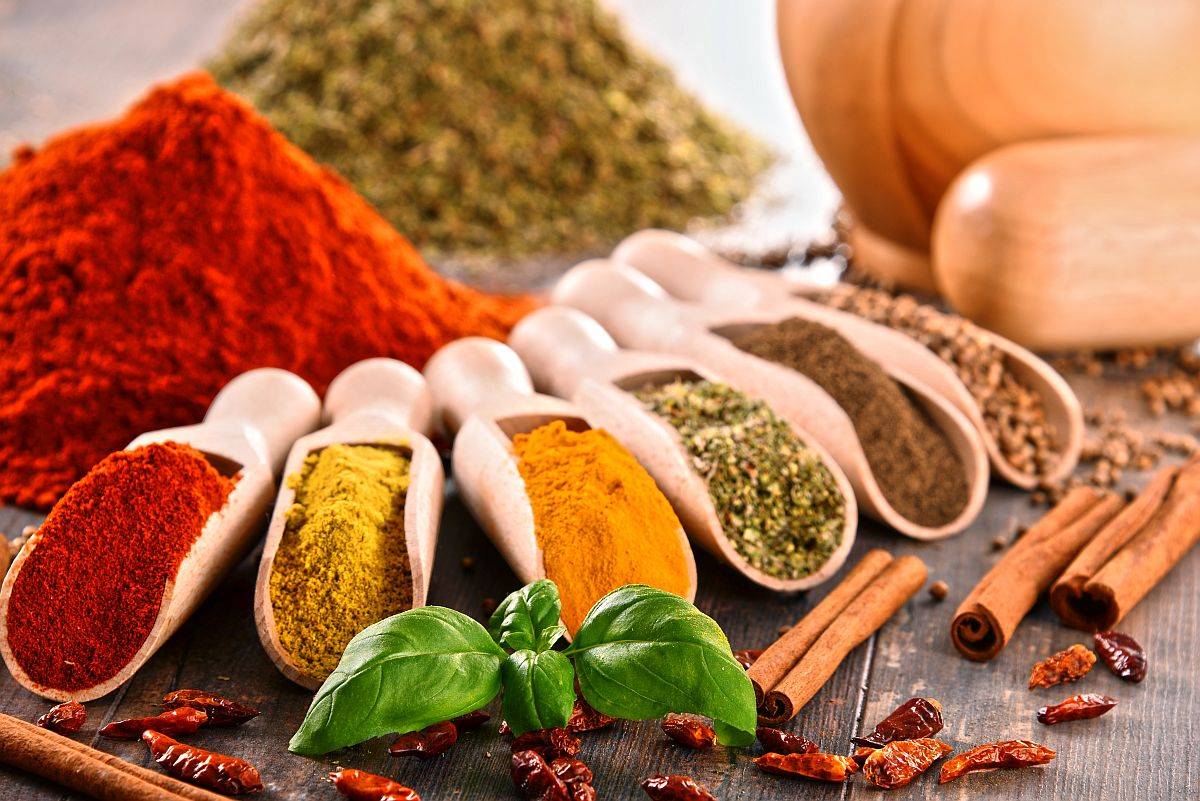 Доктор назвала ТОП-5 специй, защищающих от онкологии