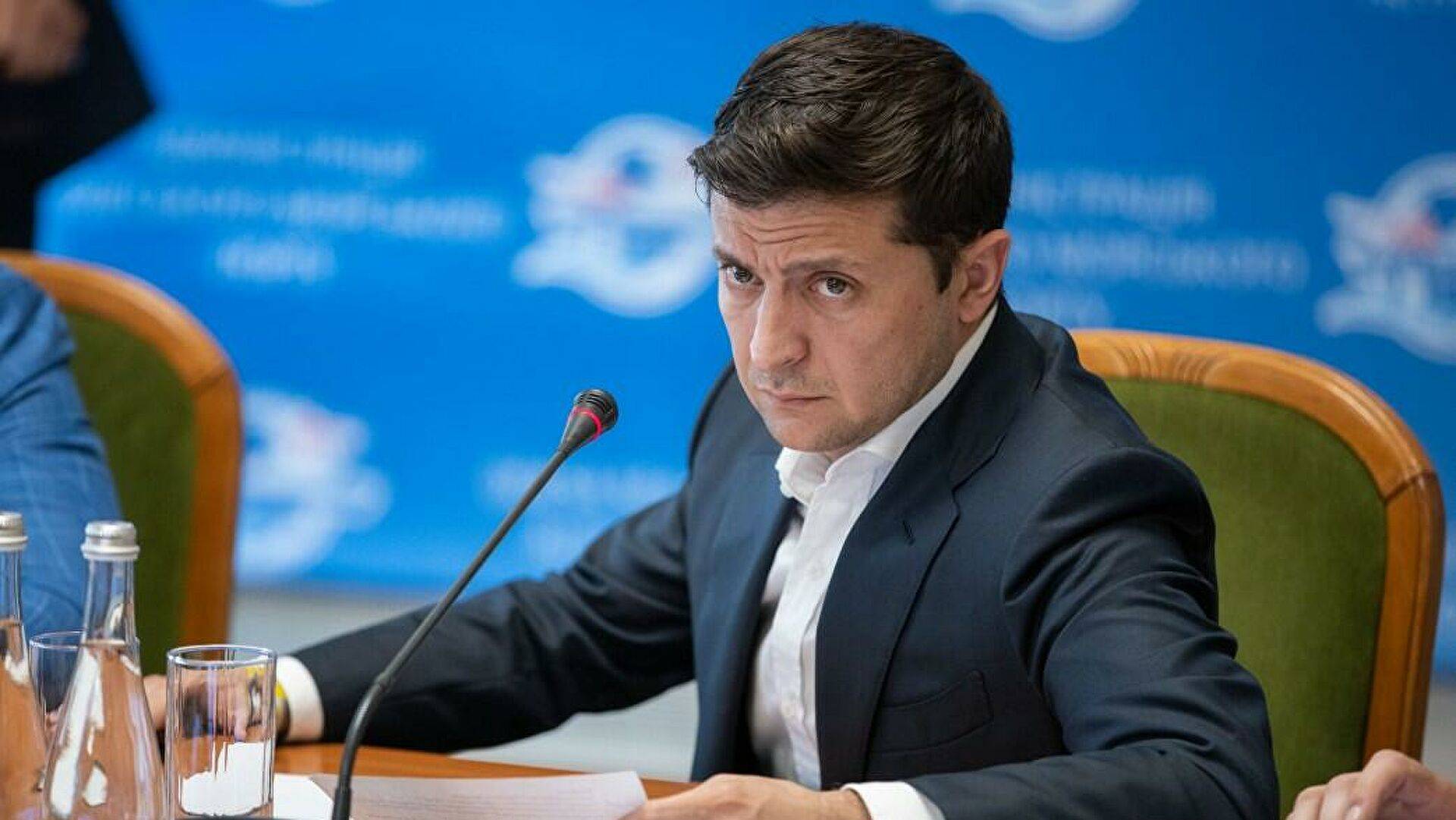Это не тарифы и не зарплаты: стало известно, что является причиной падения рейтинга Зеленского