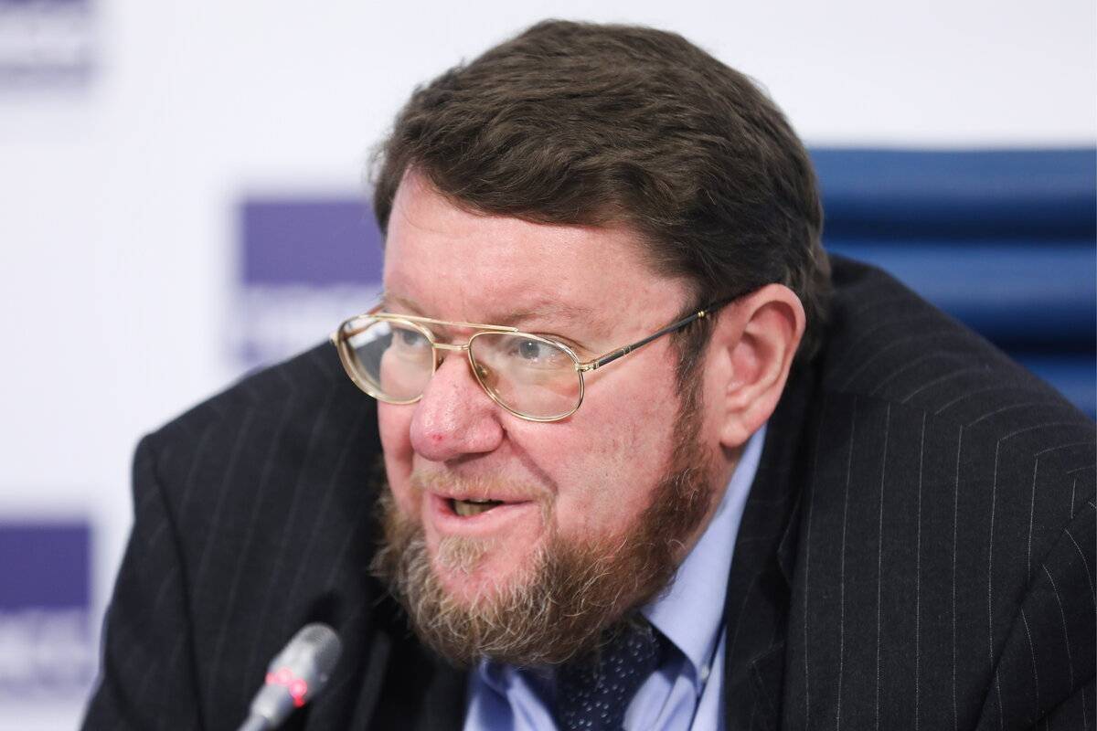 «Горилку нужно закусывать»: политолог отреагировал на заявление полковника ВСУ о бегстве российской армии