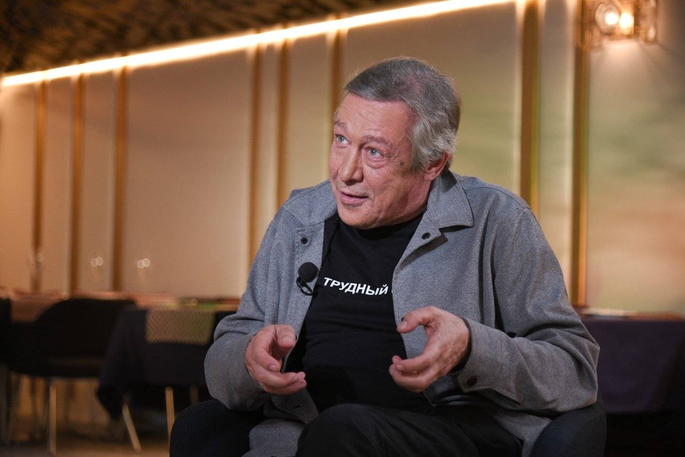 «Он плохо кончит»: Мирошниченко вспомнила судьбоносные слова матери Ефремова