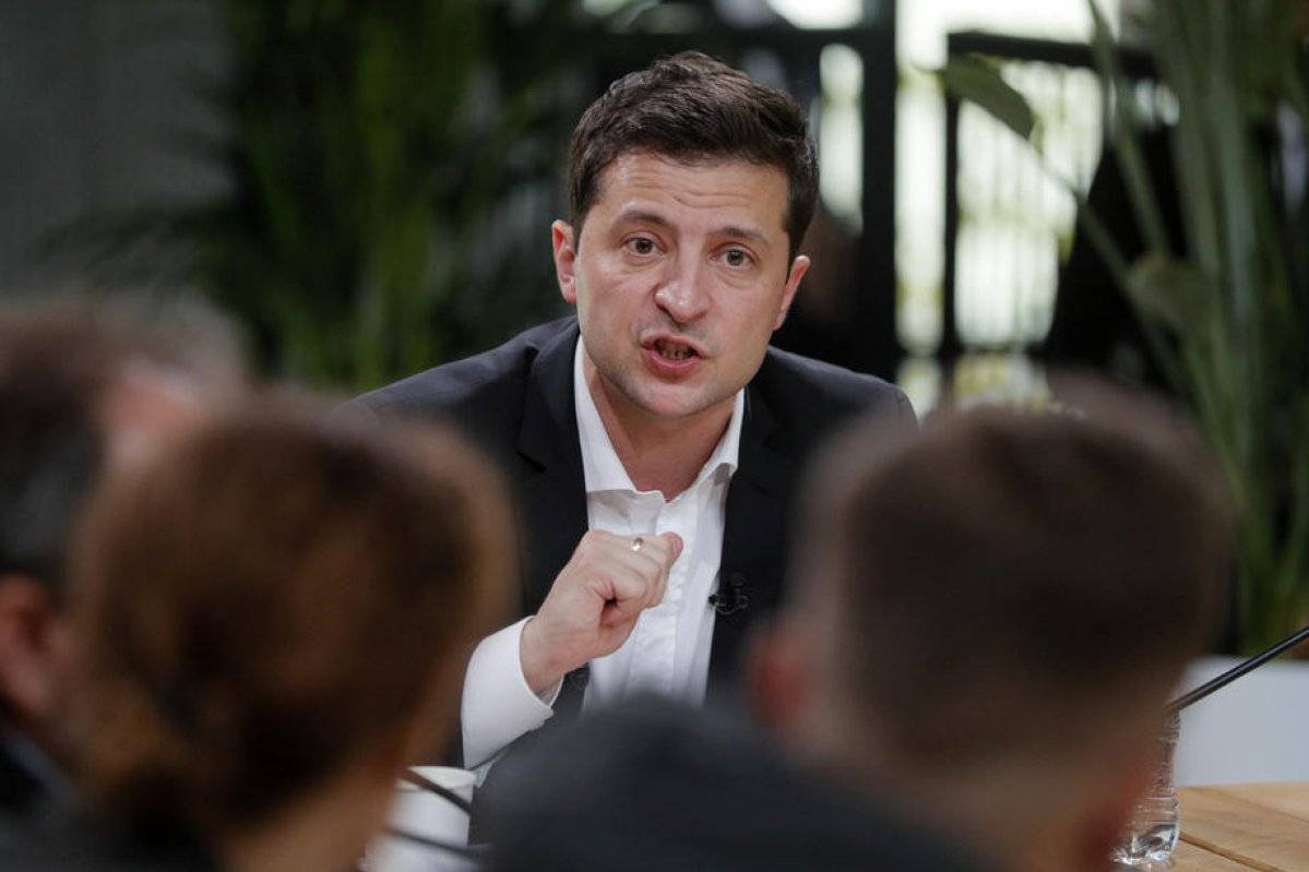 Политолог: «Зеленскому нужен ограниченный военный конфликт с Москвой»