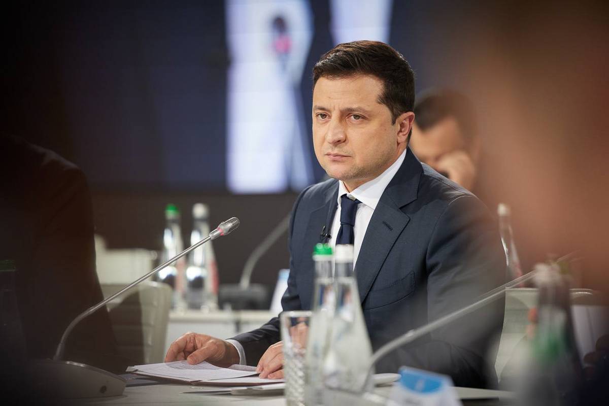 «Не выполнил ни одного обещания и превратил украинцев в нищих»: Азаров прокомментировал лидерство Зеленского в рейтинге антисимпатий