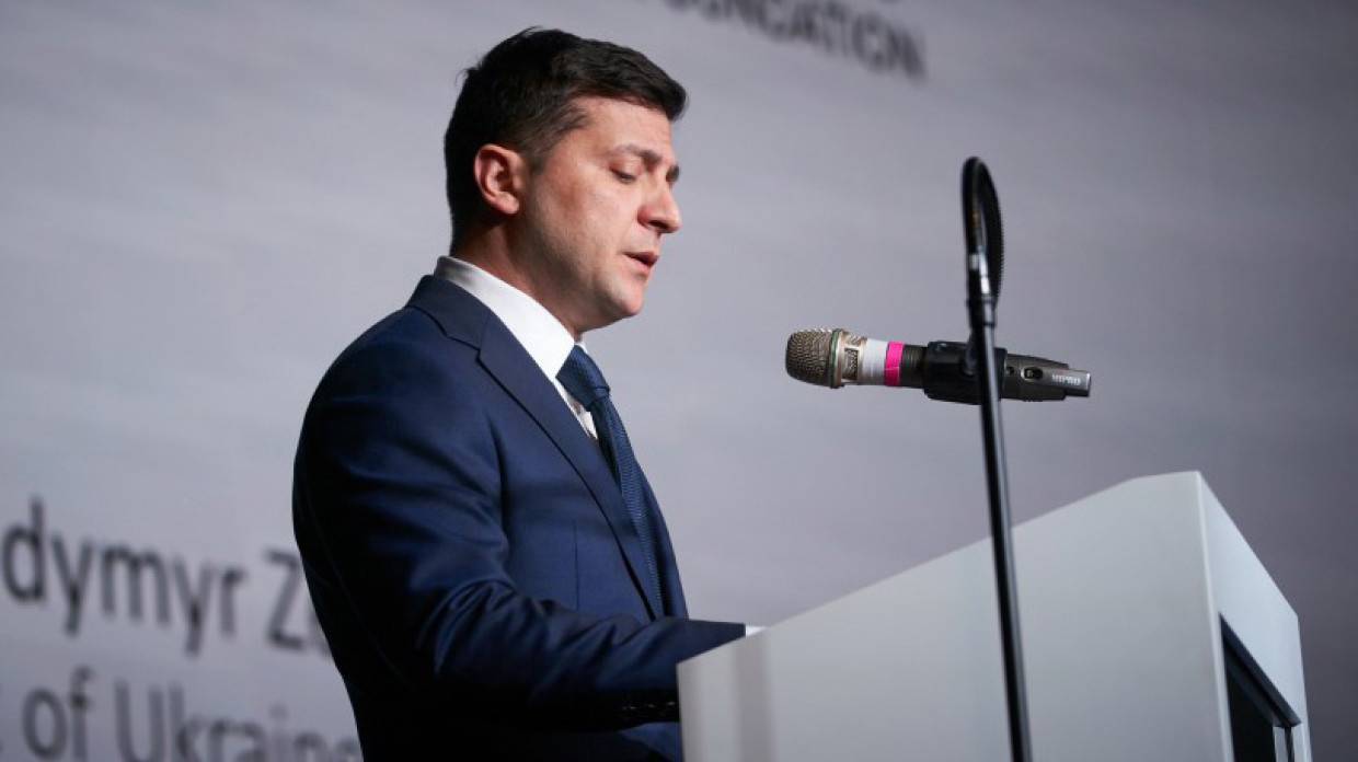 «Опять идём на поклон?»: политолог заявил, что Зеленский согласится уже на любые условия «Газпрома»