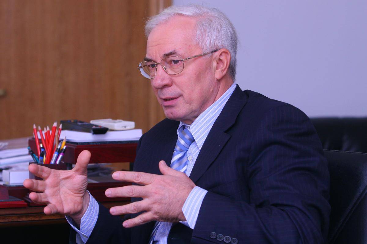 «Президент пока не сообщил, куда должны деться украинские шахтёры»: Азаров резко высказался об идее властей отказаться от угля