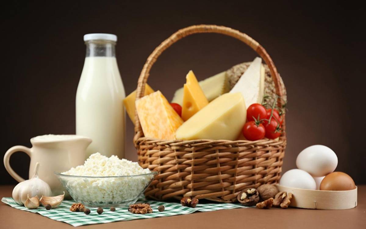 Строго противопоказаны: диетолог рассказала об опасных продуктах для людей зрелого возраста