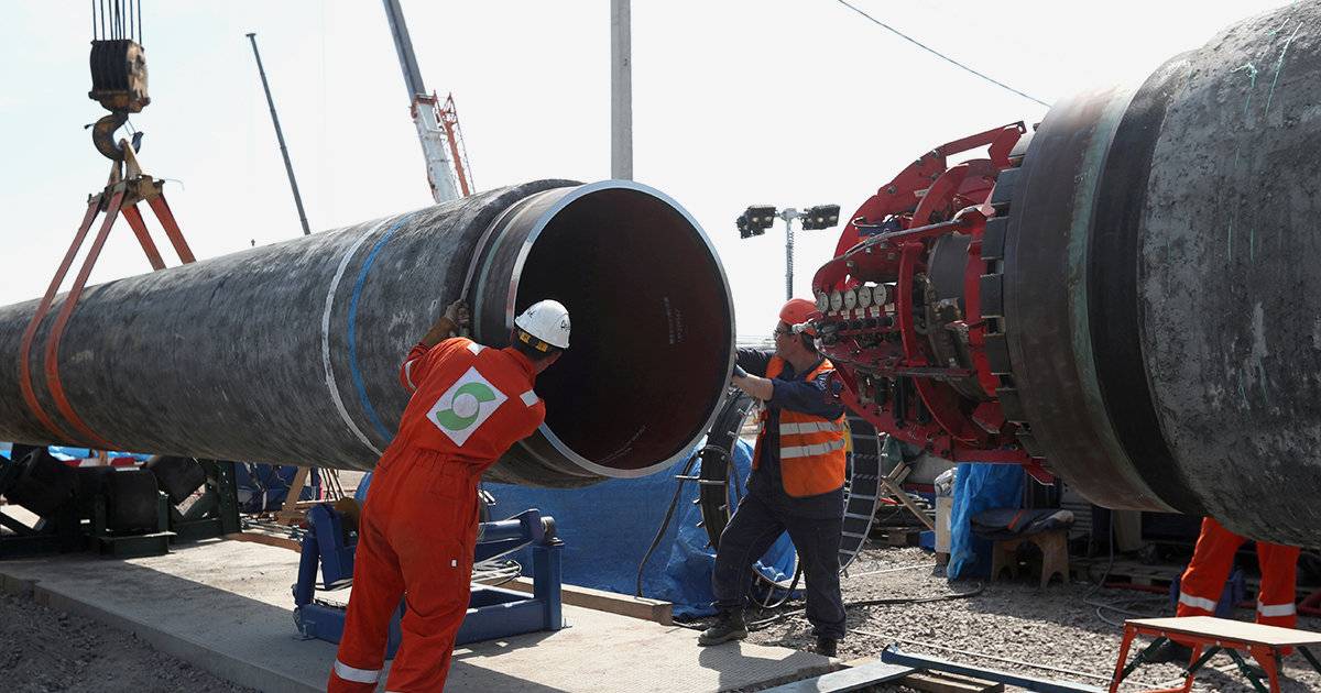 «Бросили кость Украине»: Российский политолог прокомментировал новые санкции США против «Северного потока-2»