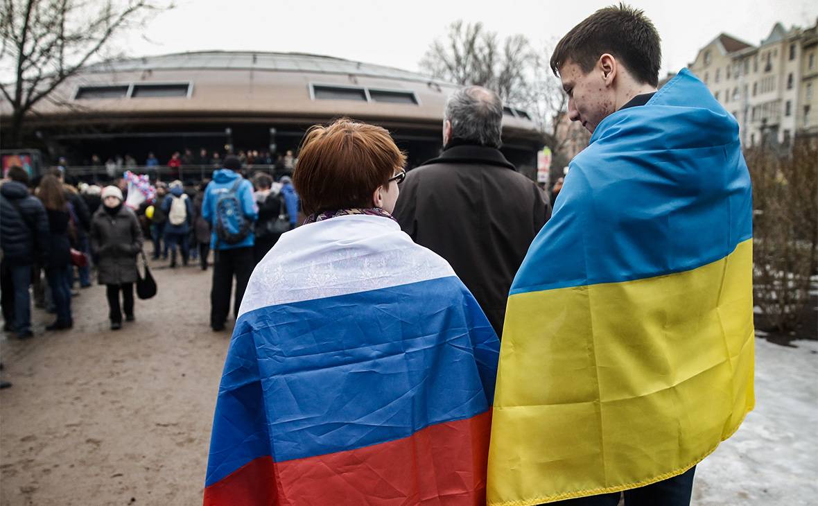 Опрос: россияне перестали интересоваться Украиной впервые за долгие годы