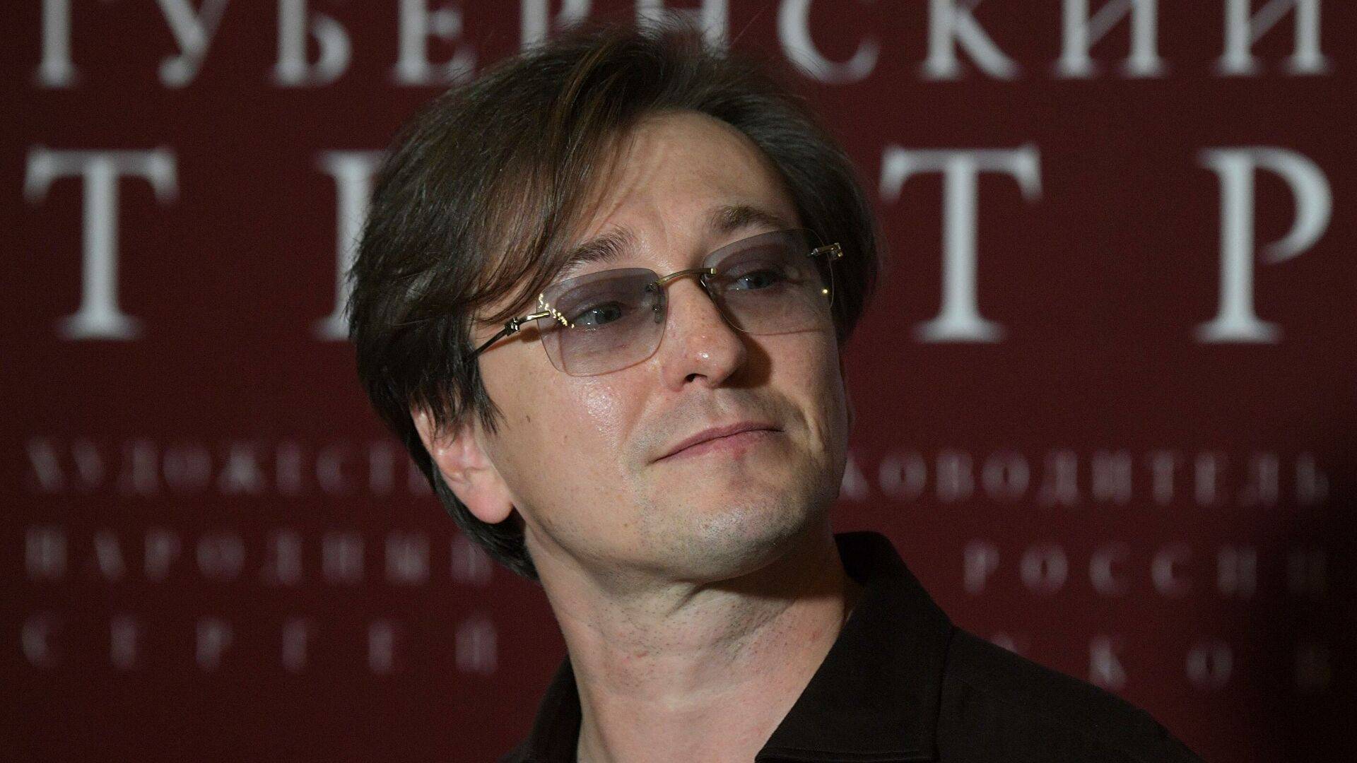 «Заблокировал во всех соцсетях»: Безруков не простил острую шутку известному комику