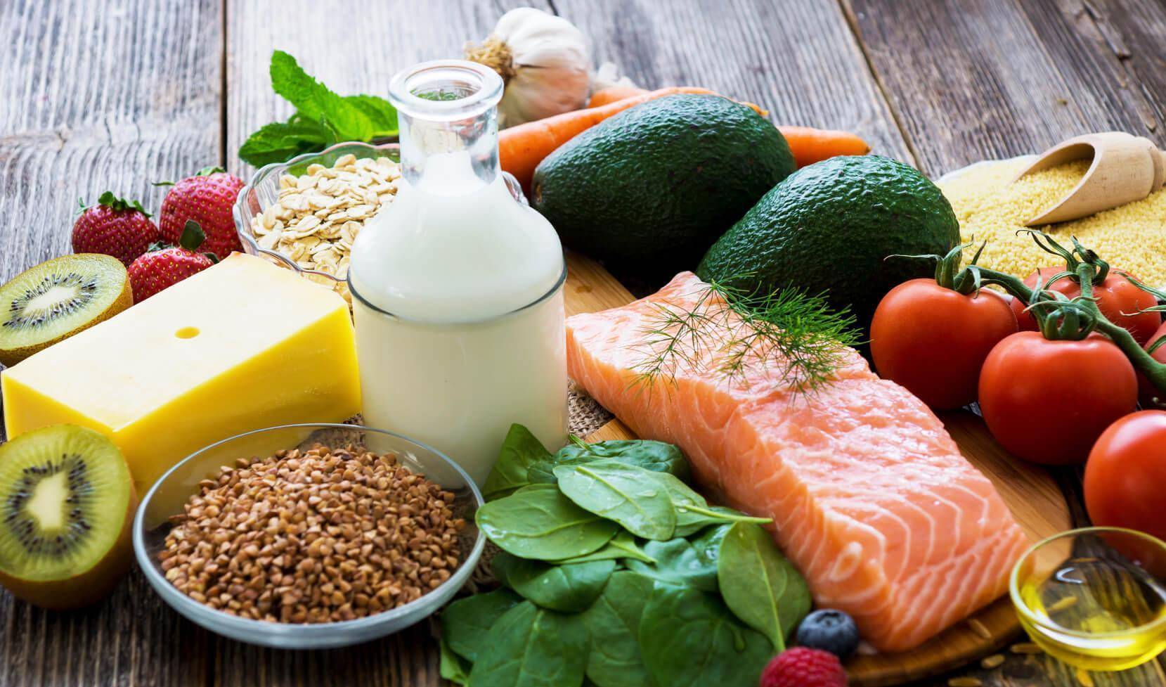 Много белков и жиров: диетолог раскрыл секреты правильного питания зимой