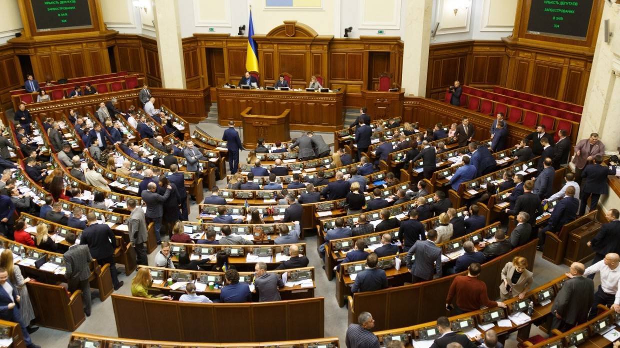 «Включайте мозги»: украинский депутат потребовала наладить отношения с Россией