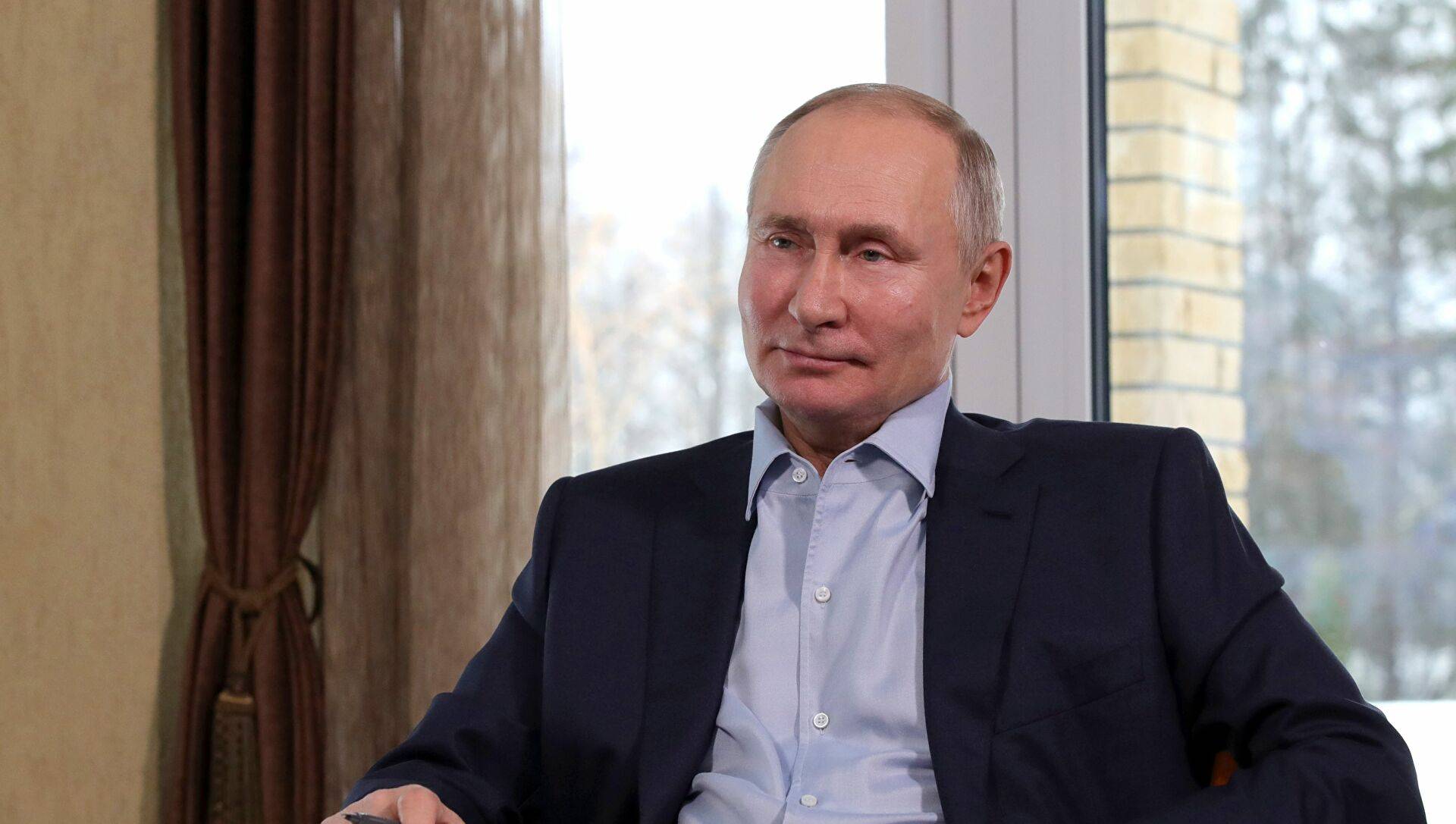 «Слезли с кредитной иглы»: Путин объяснил, почему власти России выплатили все внешние долги