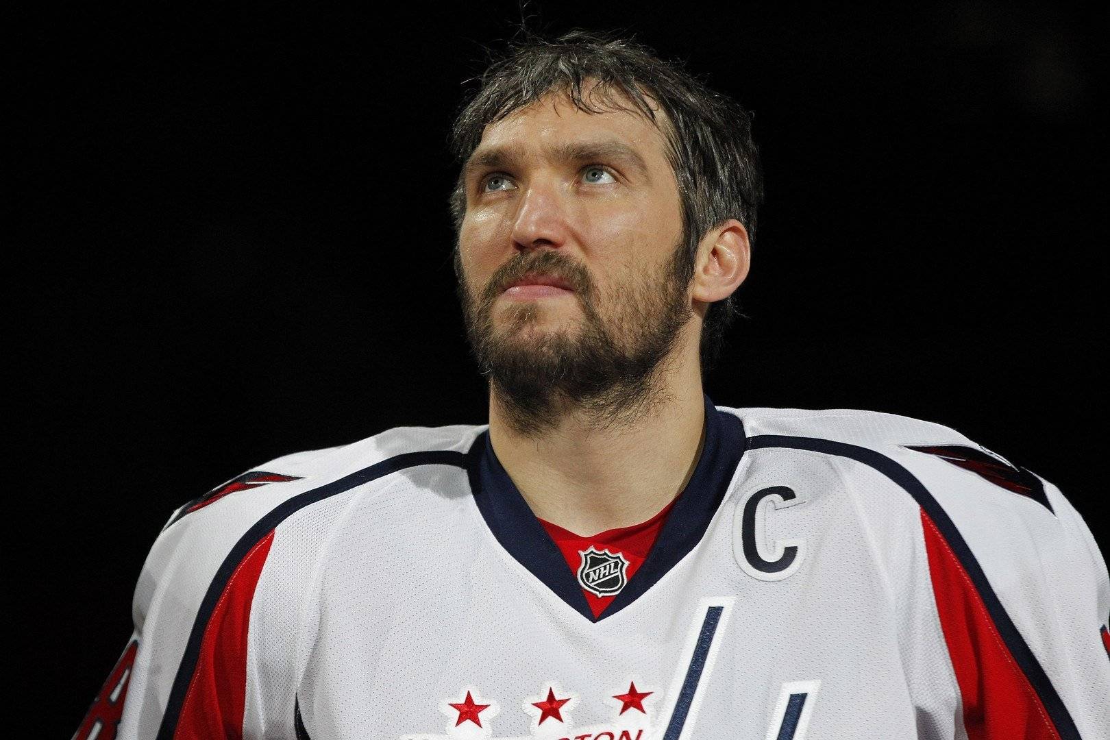 Александр Овечкин установил абсолютный рекорд за всю историю НХЛ
