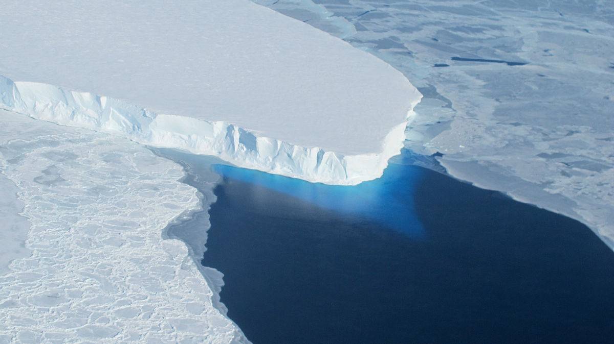 «Это произойдет в ближайшие пять лет»: учёные сделали угрожающее заявление о леднике «Судного дня»