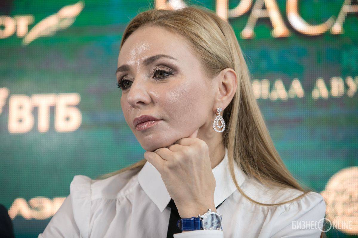 «Путин - мой пиар-менеджер»: Татьяна Навка объяснила историю с девочкой на ледовом шоу
