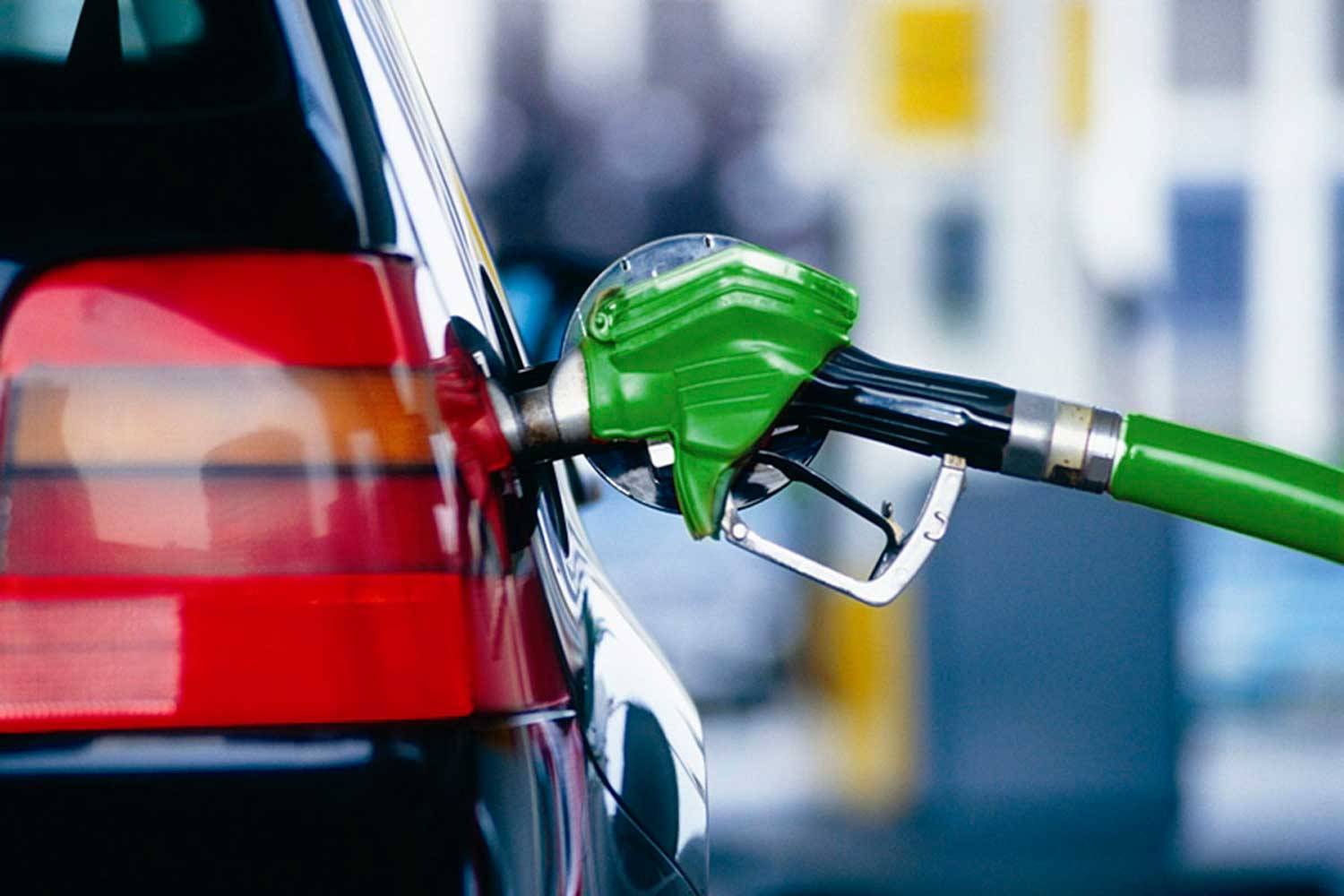 «Великая нефтяная держава»: Экономист спрогнозировал рекордный рост стоимости бензина в России