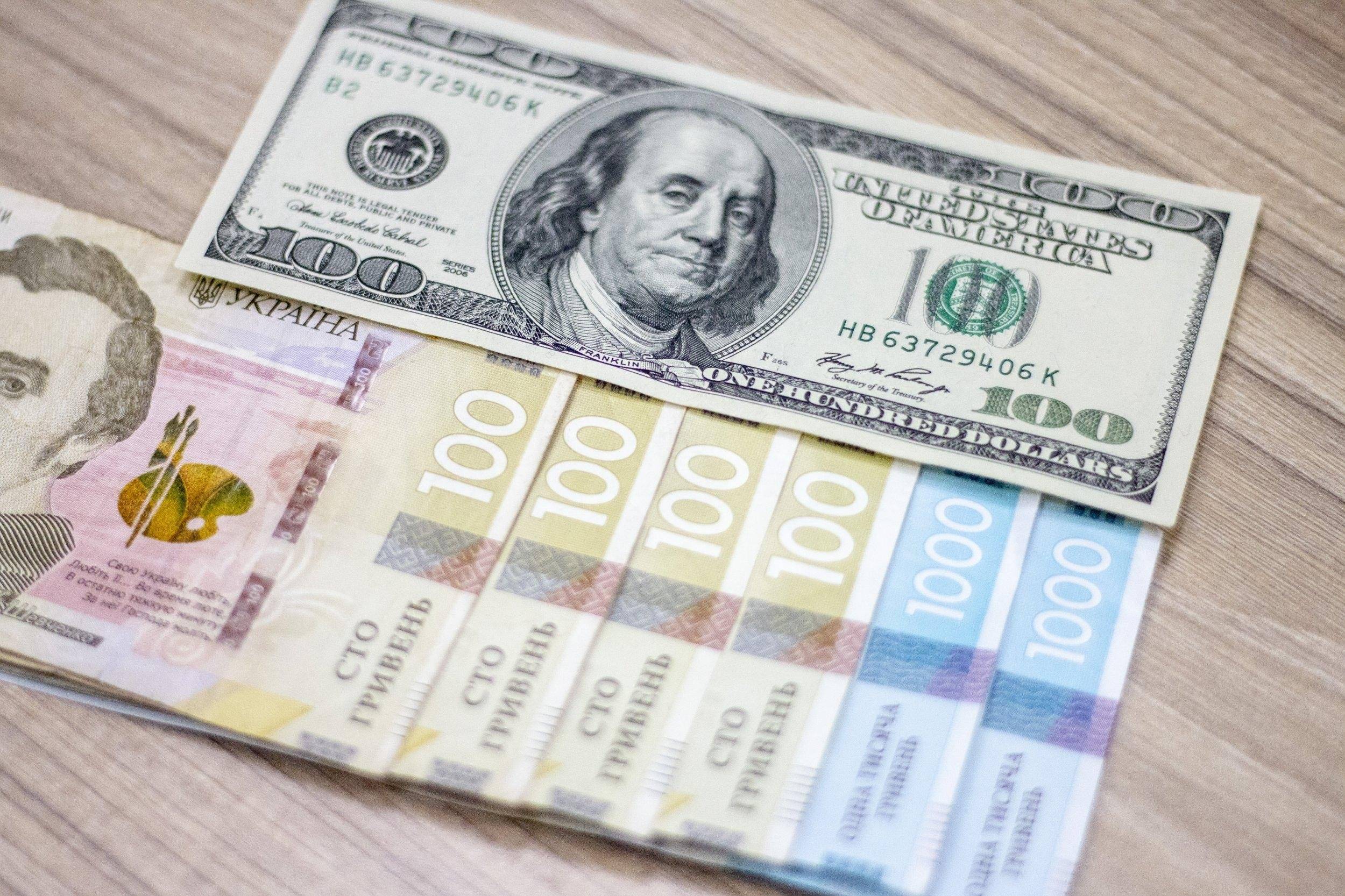 «Все текущие тенденции»: астролог рассказала о курсе доллара и о ценах в 2022 году
