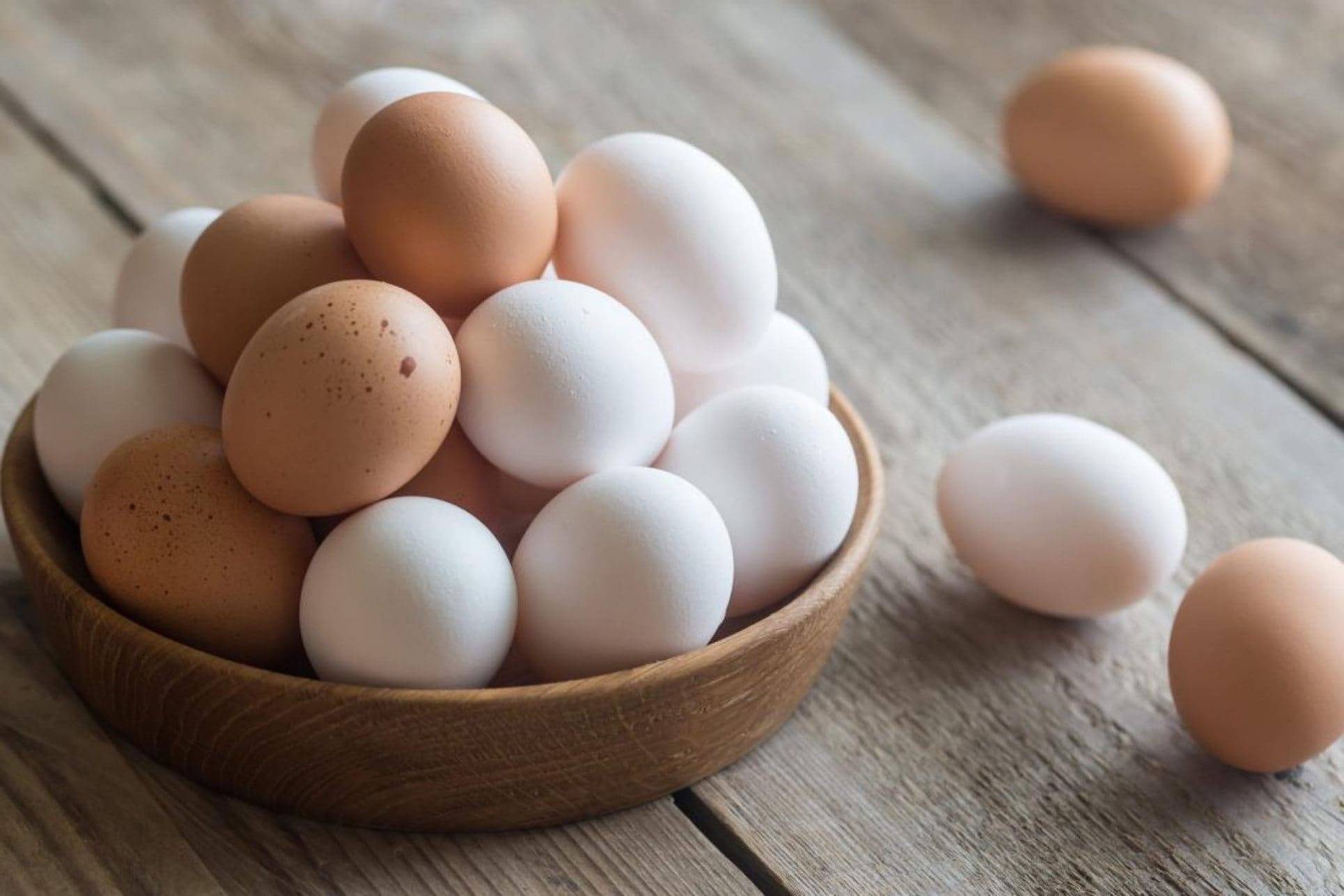 «В Польше почти 2 раза дешевле»: экономист прокомментировал стремительный рост цен на яйца