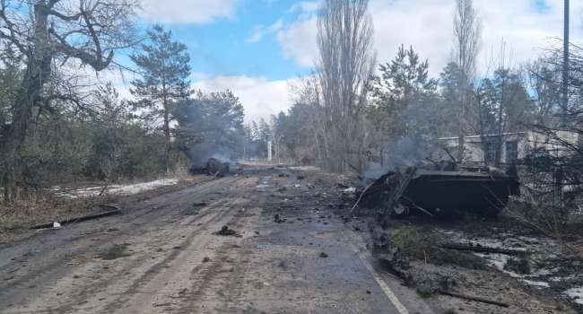 Черговий наступ сепаратистів на Донецькому напрямку з тріском провалився. Оборона українських військових не прорвана