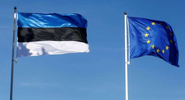 В Європейському союзі та НАТО продовжуються дискусії щодо можливості закриття неба над Україною. Що відомо