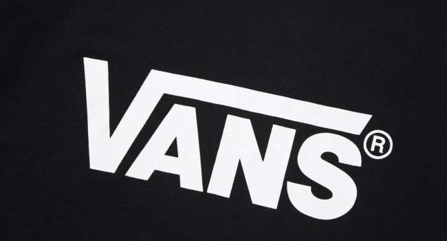 Компанія Vans в знак протесту проти Російсько-Української війни припиняє свою діяльність в Росії