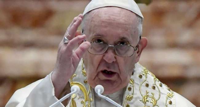 Папа Римский назвал Дарью Дугину невинной жертвой войны и попал под критику украинцев
