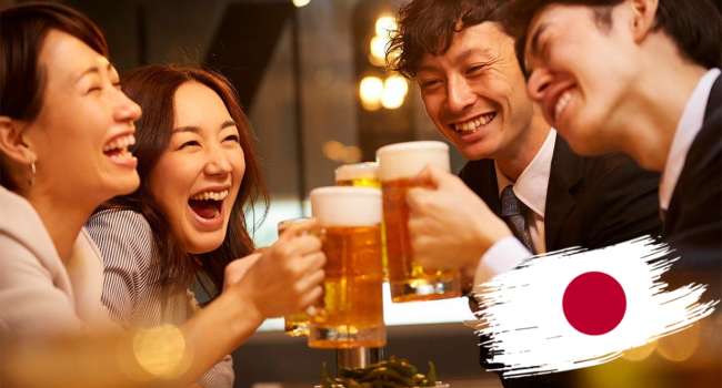 «Молодежь, выпивайте!»: правительство Японии хочет видеть пьющих молодых людей
