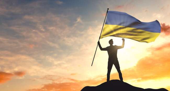 «Победа»: Украина присоединилась к случайному флешмобу от американской железнодорожной компании