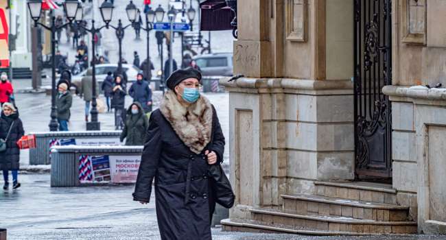 Мэрия Тернополя восстановила обязательное ношение масок в общественных местах