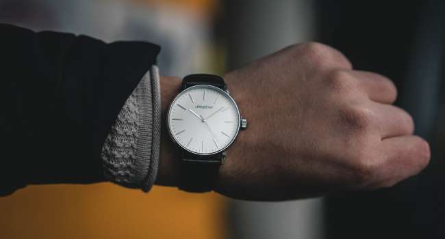 Мужские часы – брендовый аксессуар по доступной цене