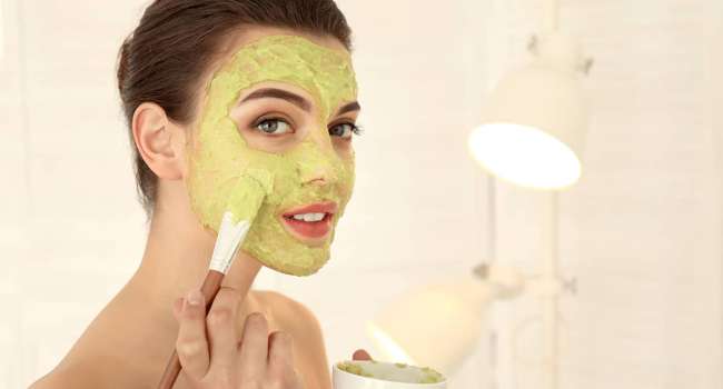 Тонизирующая маска для лица из обычных кабачков: этот рецепт подойдет для женщин с жирным типом кожи
